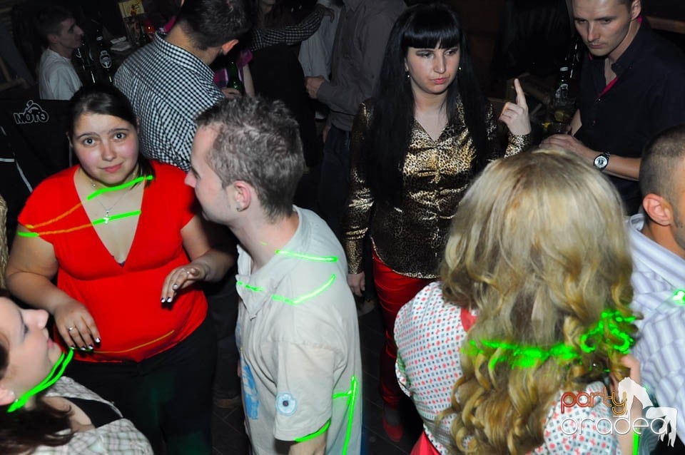 Zulu Saturday Night Party, Zulu Caffe