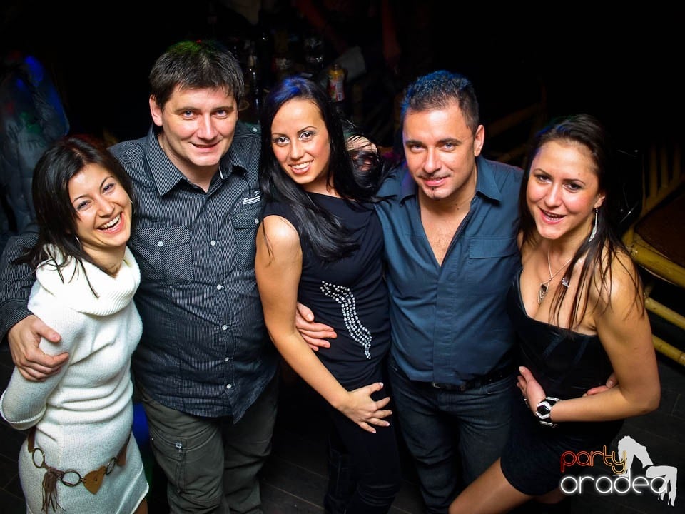 Zulu Saturday Night Party, Zulu Caffe