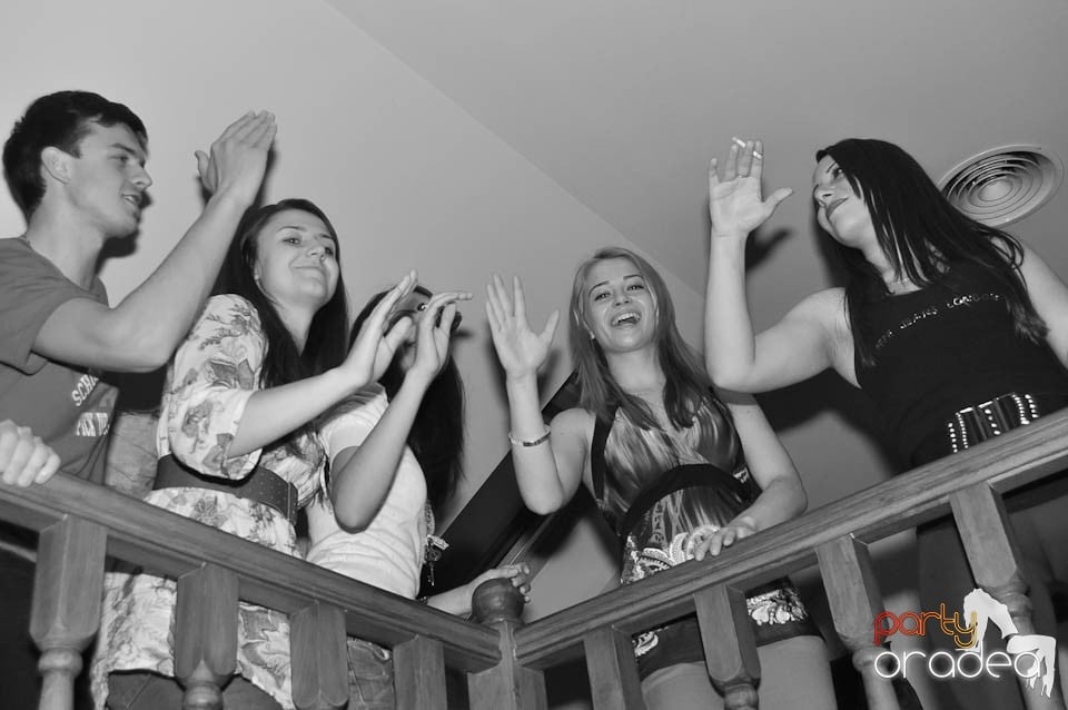 Zulu Saturday Night Party, Zulu Caffe