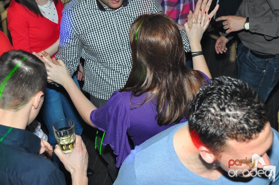 Zulu Saturday Night Party, Zulu Caffe