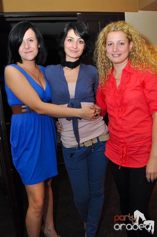 Zulu Saturday Night Party, Zulu Caffe