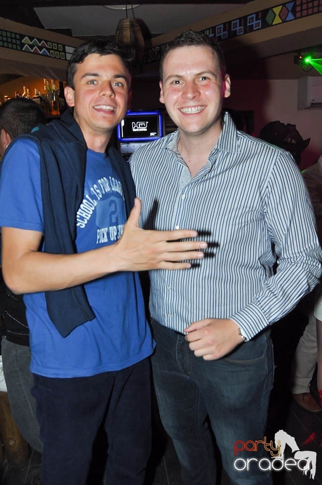 Zulu Saturday Night Party, Zulu Caffe