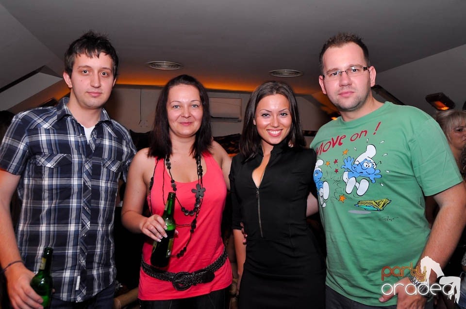 Zulu Saturday Night Party, Zulu Caffe