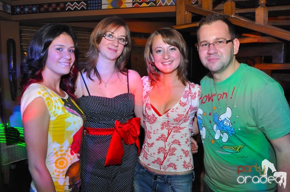 Zulu Saturday Night Party, Zulu Caffe