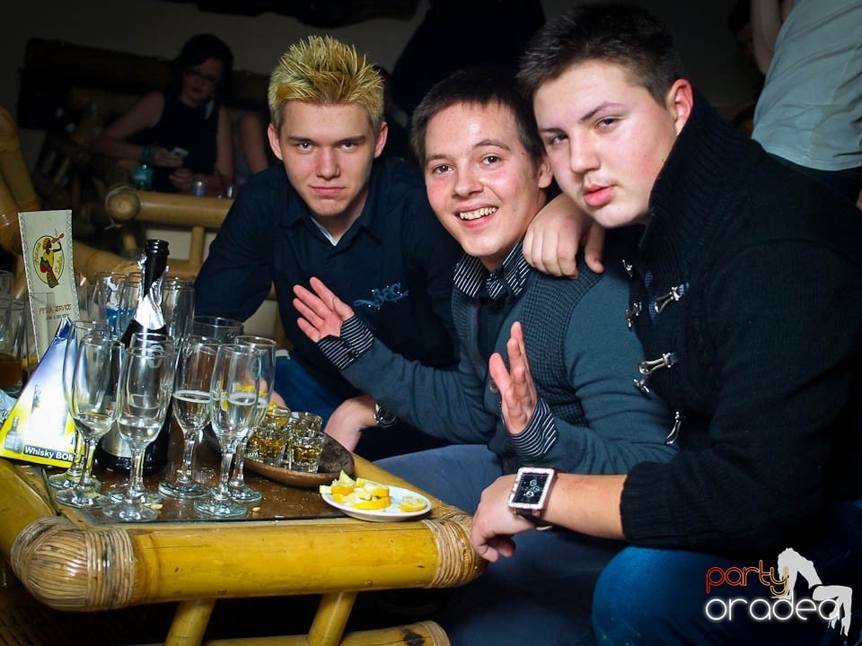 Zulu Saturday Night Party, Zulu Caffe