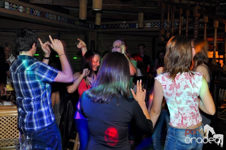 Zulu Saturday Night Party, Zulu Caffe