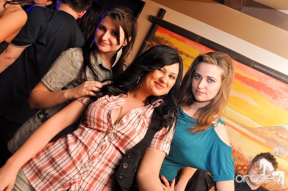 Zulu Tropicana Party, Zulu Caffe