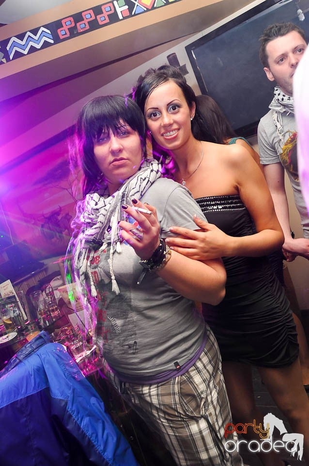 Zulu Tropicana Party, Zulu Caffe