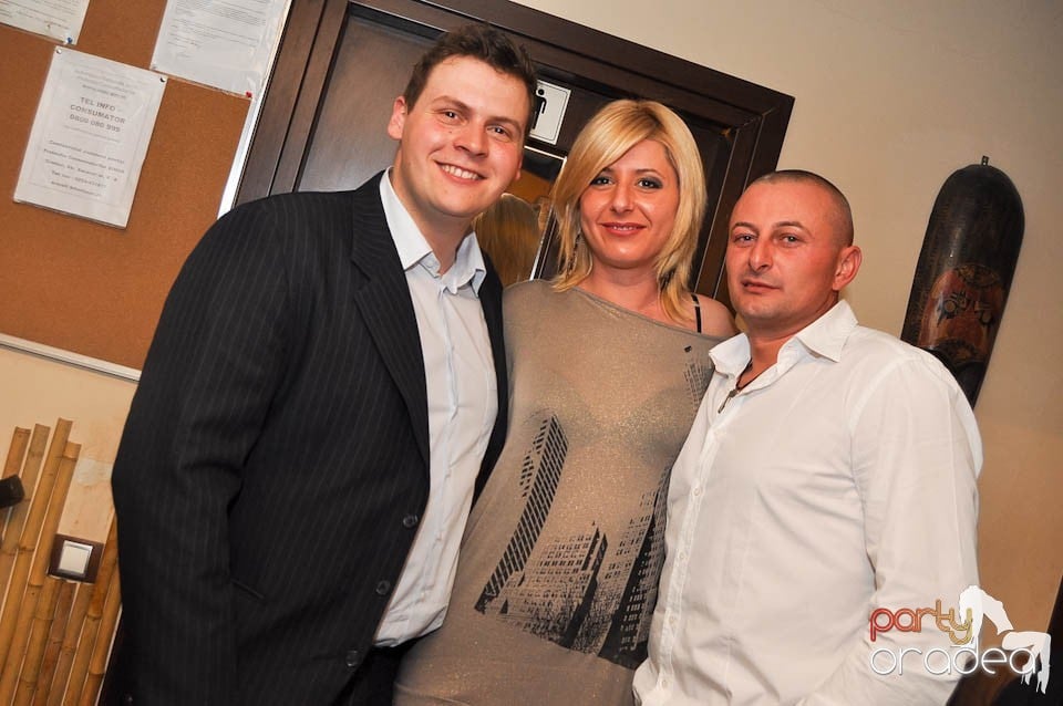 Zulu Tropicana Party, Zulu Caffe