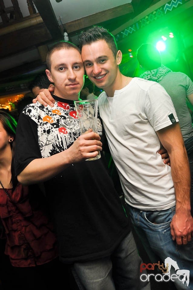 Zulu Tropicana Party, Zulu Caffe