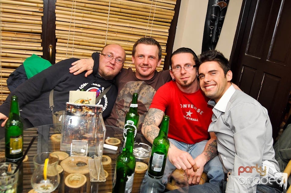 Zulu Tropicana Party, Zulu Caffe