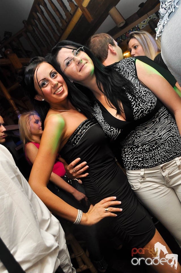 Zulu Tropicana Party, Zulu Caffe