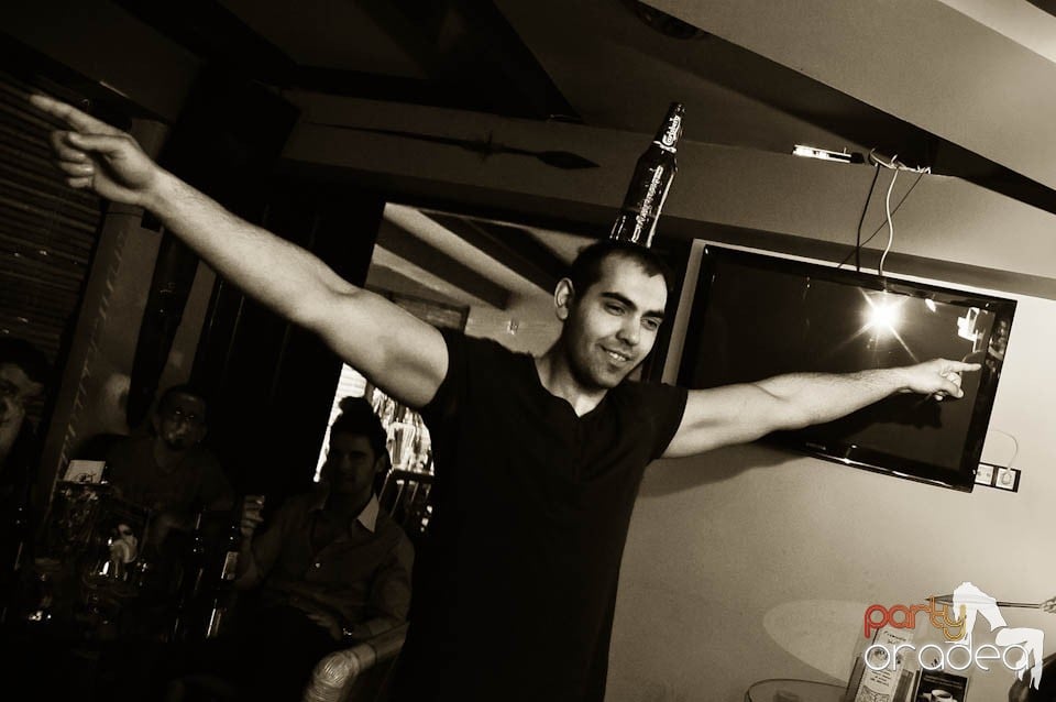 Zulu Tropicana Party, Zulu Caffe