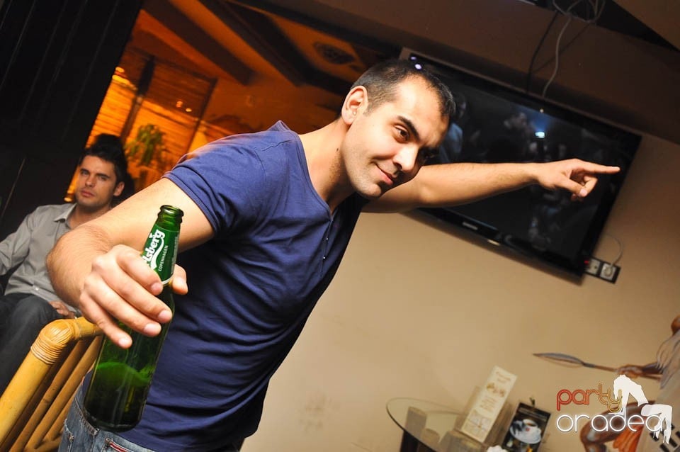 Zulu Tropicana Party, Zulu Caffe