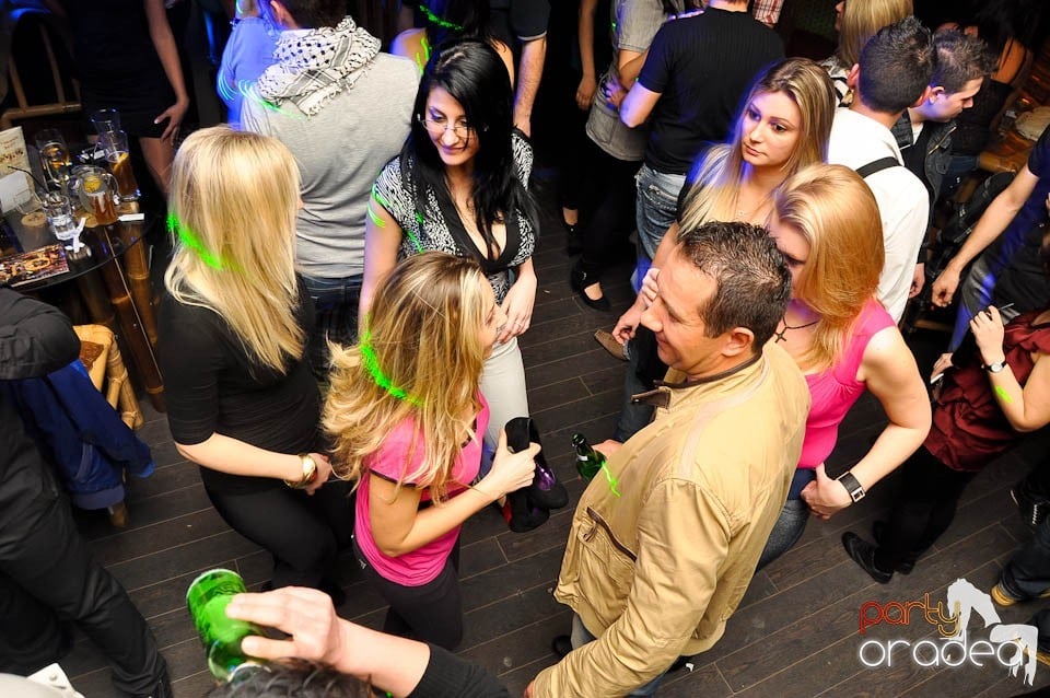 Zulu Tropicana Party, Zulu Caffe