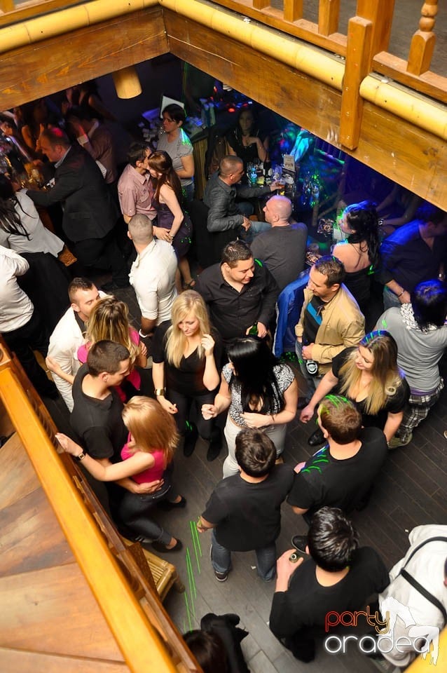 Zulu Tropicana Party, Zulu Caffe