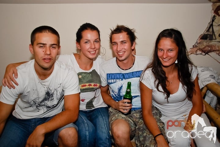 Zulu White Sensation Party, Zulu Caffe