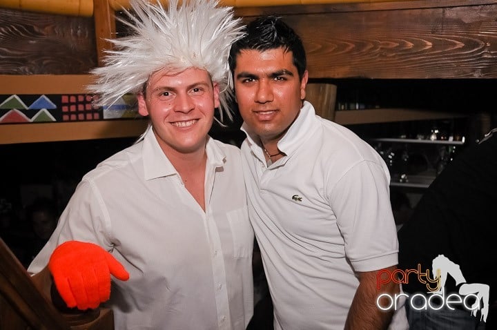 Zulu White Sensation Party, Zulu Caffe